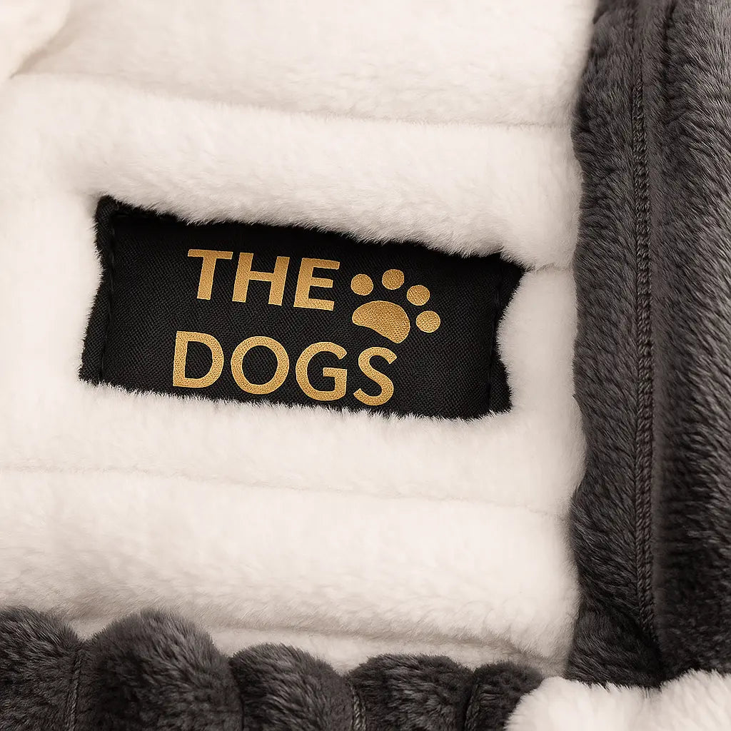 Cubre Sofá Signature — Sofá impecable, regalón feliz