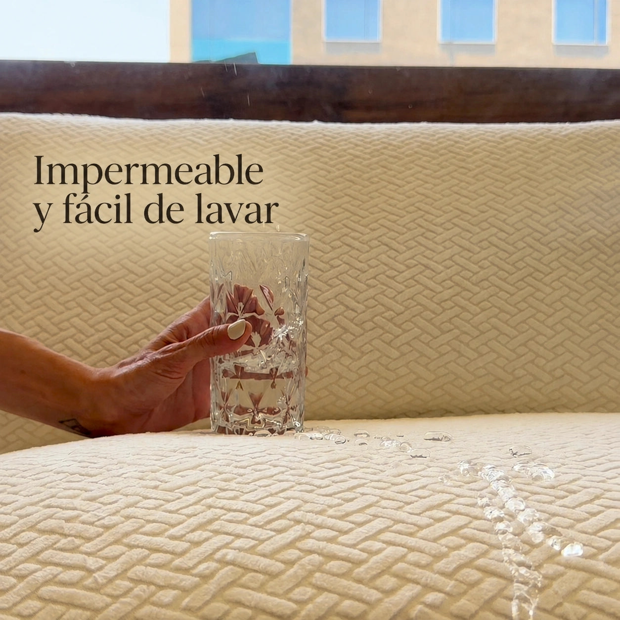 Funda Mágica Cubre Sofá —  Renueva tu sofá en 2 minutos